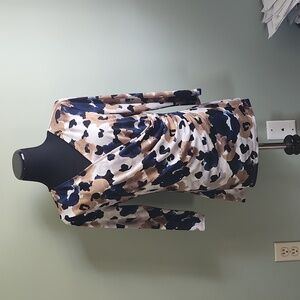 Ann Taylor Wrap knit top 3/4 Sleeve Medium